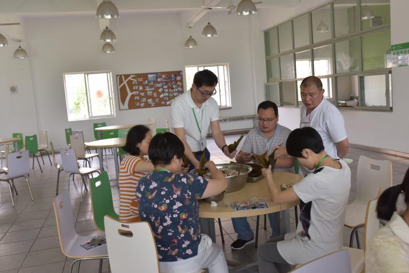 欧林生物开展“端午佳节，欢乐包棕子”活动2
